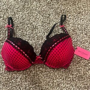 NWT new Betsey Johnson pink polka dot bra lace bow 32D underwire lingerie